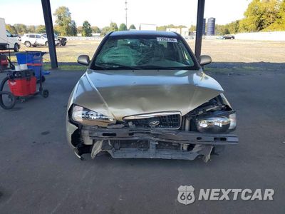 Piąte zdjęcie samochodu w środku: 2001 HYUNDAI ELANTRA GLS VIN:KMHDN45D91U131312 - miniatura