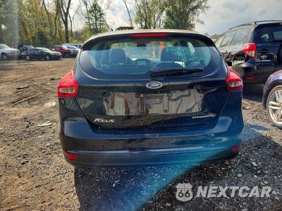 Zdjęcie 6 z 12 samochodu: 2016 FORD FOCUS TITANIUM VIN:1FADP3N28GL256510 - miniatura
