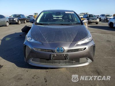 Piąte zdjęcie samochodu w środku: 2021 TOYOTA PRIUS LE VIN:JTDKAMFU0M3145762 - miniatura