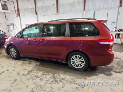 Drugie zdjęcie samochodu z przodu: 2012 TOYOTA SIENNA XLE 8-PASSENGER VIN:5TDYK3DC8CS213301 - miniatura