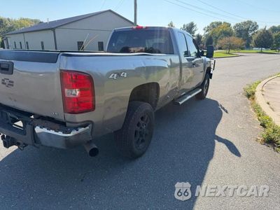 Czwarte zdjęcie samochodu z boku: 2013 CHEVROLET SILVERADO K2500 HEAVY DUTY VIN:1GC2KVC89DZ262540 - miniatura