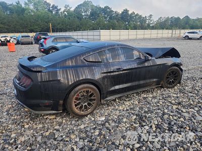 Trzecie zdjęcie samochodu z tyłu: 2018 FORD MUSTANG VIN:1FA6P8TH8J5178481 - miniatura