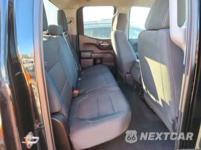 Zdjęcie 10 z 12 samochodu: 2021 CHEVROLET SILVERADO K1500 CUSTOM VIN:1GCRYBEH2MZ121172 - miniatura