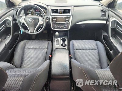 Zdjęcie 8 z 12 samochodu: 2017 NISSAN ALTIMA 2.5 S VIN:1N4AL3AP1HN320604 - miniatura