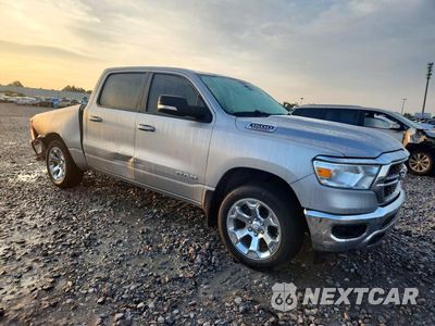 Czwarte zdjęcie samochodu z boku: 2022 RAM 1500 BIG HORN/LONE STAR VIN:1C6SRFFM6NN229716 - miniatura