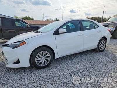 2019 TOYOTA COROLLA LE 2T1BURHE1KC170636 - główne zdjęcie licytacji z USA - miniatura