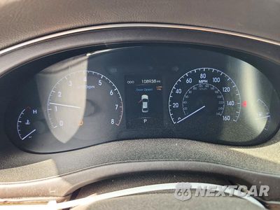 Zdjęcie 9 z 12 samochodu: 2012 HYUNDAI GENESIS 3.8L VIN:KMHGC4DD6CU204417 - miniatura
