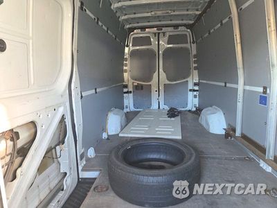 Zdjęcie 10 z 13 samochodu: 2014 MERCEDES-BENZ SPRINTER 2500 VIN:WD3PE8DE3E5821635 - miniatura