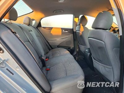 Zdjęcie 10 z 13 samochodu: 2011 HYUNDAI SONATA GLS VIN:5NPEB4AC3BH245526 - miniatura