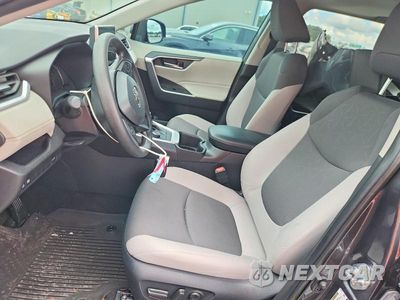 Zdjęcie 7 z 12 samochodu: 2025 TOYOTA RAV4 HYBRID XLE VIN:4T3RWRFV9SU170966 - miniatura