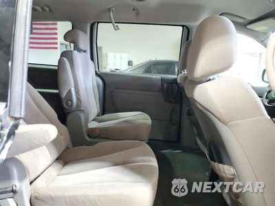 Zdjęcie 11 z 13 samochodu: 2010 KIA SEDONA LX VIN:KNDMG4C33A6329428 - miniatura