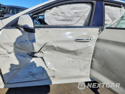 Zdjęcie 7 z 12 samochodu: 2016 BMW 640 XI GRAN COUPE VIN:WBA6D2C59GGT66135 - miniatura