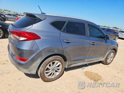 Trzecie zdjęcie samochodu z tyłu: 2017 HYUNDAI TUCSON SE VIN:KM8J33A4XHU252661 - miniatura