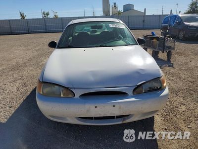 Piąte zdjęcie samochodu w środku: 1998 FORD ESCORT SE VIN:1FAFP13P5WW290252 - miniatura