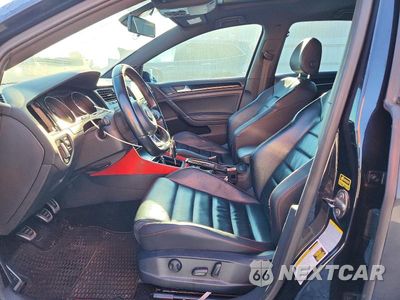 Zdjęcie 7 z 12 samochodu: 2015 VOLKSWAGEN GTI VIN:3VW5T7AUXFM041908 - miniatura