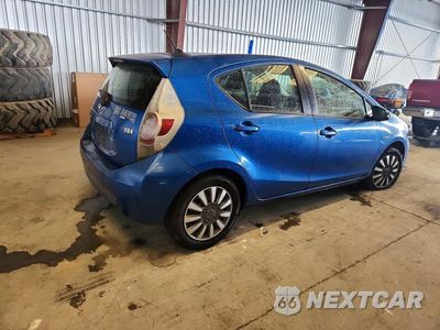 Trzecie zdjęcie samochodu z tyłu: 2012 TOYOTA PRIUS C VIN:JTDKDTB39C1017450 - miniatura
