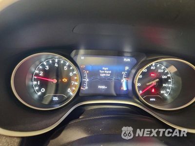 Zdjęcie 9 z 13 samochodu: 2017 JEEP COMPASS LIMITED VIN:3C4NJDCB9HT631903 - miniatura