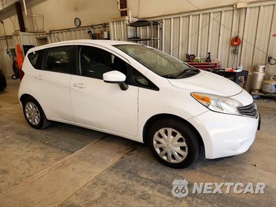 Czwarte zdjęcie samochodu z boku: 2016 NISSAN VERSA NOTE SV VIN:3N1CE2CP6GL354916 - miniatura