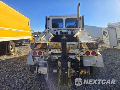 Zdjęcie 6 z 13 samochodu: 2017 FREIGHTLINER CASCADIA TOTER TRUCK VIN:1FVAGDBG7HLJE1482 - miniatura