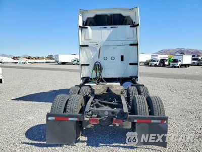 Zdjęcie 6 z 14 samochodu: 2016 INTERNATIONAL LF687 SEMI TRUCK VIN:3HSDJSNR6GN074260 - miniatura