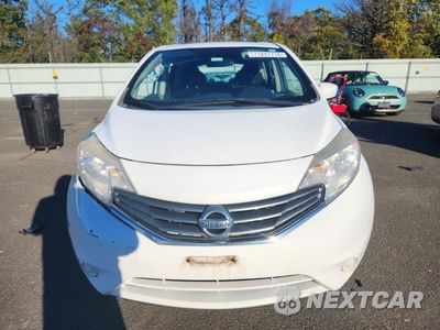 Piąte zdjęcie samochodu w środku: 2015 NISSAN VERSA NOTE SV VIN:3N1CE2CP9FL439960 - miniatura