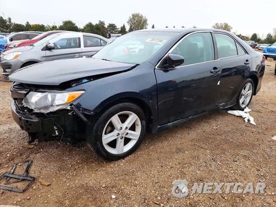 2014 TOYOTA CAMRY SE 4T1BF1FKXEU470585 - główne zdjęcie licytacji z USA - miniatura