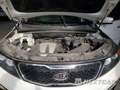 Zdjęcie 12 z 13 samochodu: 2012 KIA SORENTO SX VIN:5XYKWDA28CG269621 - miniatura