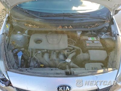 Zdjęcie 11 z 12 samochodu: 2016 KIA RIO LX VIN:KNADM4A33G6611537 - miniatura