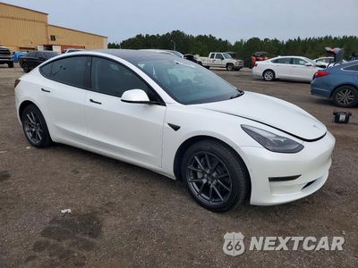 Czwarte zdjęcie samochodu z boku: 2022 TESLA MODEL 3 VIN:5YJ3E1EB2NF112483 - miniatura