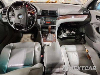 Zdjęcie 8 z 12 samochodu: 2005 BMW 330 XI VIN:WBAEW53405PN37592 - miniatura