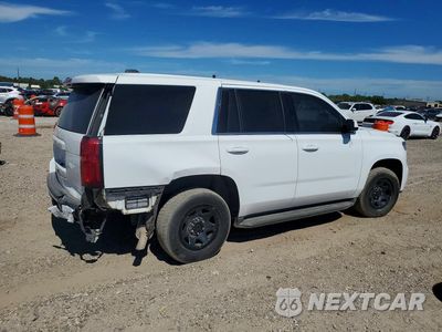 Trzecie zdjęcie samochodu z tyłu: 2017 CHEVROLET TAHOE POLICE VIN:1GNLCDEC1HR147053 - miniatura