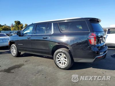 Drugie zdjęcie samochodu z przodu: 2023 CHEVROLET SUBURBAN C1500 LT VIN:1GNSCCKD4PR251120 - miniatura