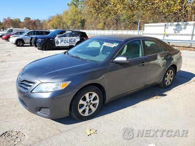 2011 TOYOTA CAMRY LE 4T1BF3EK4BU182103 - główne zdjęcie licytacji z USA - miniatura