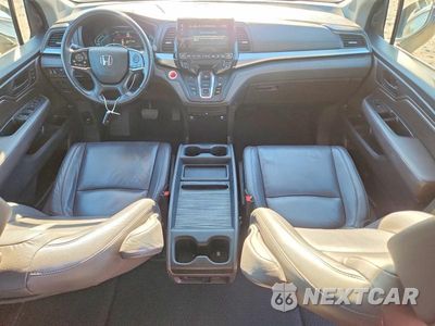 Zdjęcie 8 z 13 samochodu: 2018 HONDA ODYSSEY EXL VIN:5FNRL6H70JB025020 - miniatura