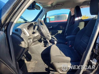 Zdjęcie 7 z 12 samochodu: 2018 JEEP RENEGADE LATITUDE VIN:ZACCJBBBXJPH51090 - miniatura