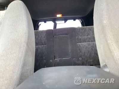 Zdjęcie 10 z 14 samochodu: 2000 NISSAN PATHFINDER XE VIN:JN8AR07Y7YW430174 - miniatura
