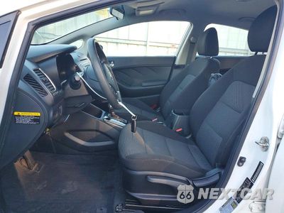 Zdjęcie 7 z 13 samochodu: 2018 KIA FORTE LX VIN:3KPFK4A71JE205472 - miniatura