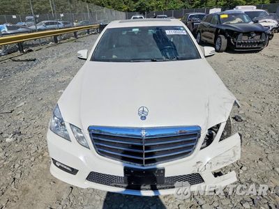 Piąte zdjęcie samochodu w środku: 2011 MERCEDES-BENZ E 350 VIN:WDDHF5GB0BA380059 - miniatura