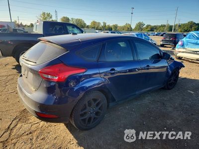 Trzecie zdjęcie samochodu z tyłu: 2016 FORD FOCUS SE VIN:1FADP3K29GL386896 - miniatura