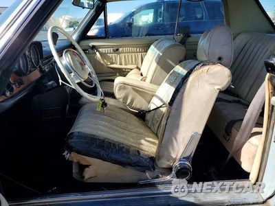 Zdjęcie 7 z 12 samochodu: 1971 MERCEDES BENZ 250C 2 DOOR VIN:11402312005835 - miniatura