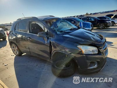 Czwarte zdjęcie samochodu z boku: 2016 CHEVROLET TRAX VIN:3GNCJMSB9GL160091 - miniatura