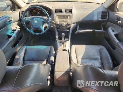 Zdjęcie 8 z 12 samochodu: 2007 HONDA ACCORD EX VIN:1HGCM56857A132978 - miniatura