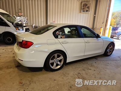 Trzecie zdjęcie samochodu z tyłu: 2013 BMW 328 XI VIN:WBA3B3C52DF530860 - miniatura
