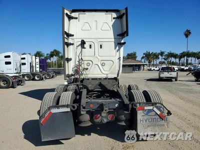 Zdjęcie 6 z 14 samochodu: 2018 FREIGHTLINER CASCADIA 125 SEMI TRUCK VIN:3AKJGLDR0JSJN1508 - miniatura