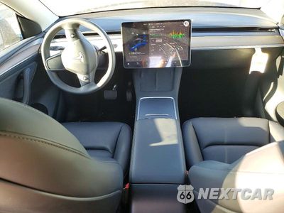 Zdjęcie 8 z 14 samochodu: 2023 TESLA MODEL Y VIN:7SAYGDED7PF934852 - miniatura