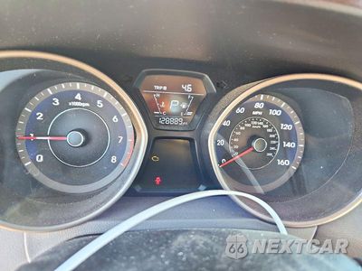 Zdjęcie 9 z 12 samochodu: 2014 HYUNDAI ELANTRA SE VIN:5NPDH4AE5EH510611 - miniatura