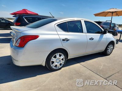 Trzecie zdjęcie samochodu z tyłu: 2017 NISSAN VERSA 1.6 S PLUS VIN:3N1CN7AP5HL849948 - miniatura