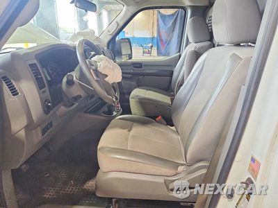 Zdjęcie 7 z 13 samochodu: 2019 NISSAN NV2500 DELIVERY VAN VIN:1N6BF0KM1KN801272 - miniatura