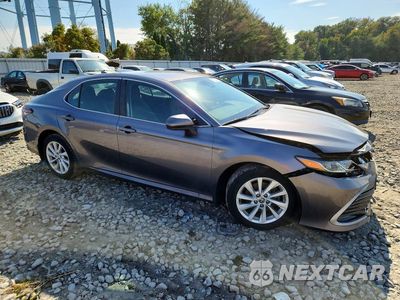 Czwarte zdjęcie samochodu z boku: 2023 TOYOTA CAMRY LE VIN:4T1C11BK4PU073174 - miniatura