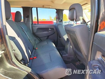 Zdjęcie 11 z 14 samochodu: 2012 JEEP LIBERTY SPORT VIN:1C4PJMAK6CW205939 - miniatura